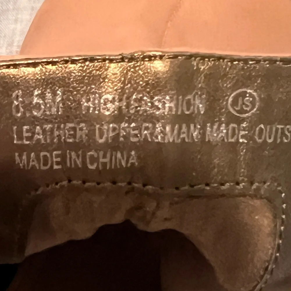Aerosoles High Fashion Ankle Booties - size 8.5‎